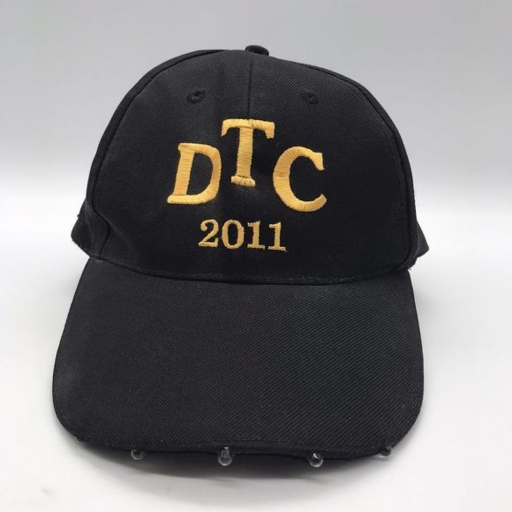 DTC 2011 Trail Camera Lighted Ball Cap Huntworth Hands Free Black 5 Light Hat‎